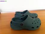 Véritable crocs verts, pointure 31 - Miniature