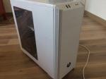 Pc gamer avec écran 22" - Miniature